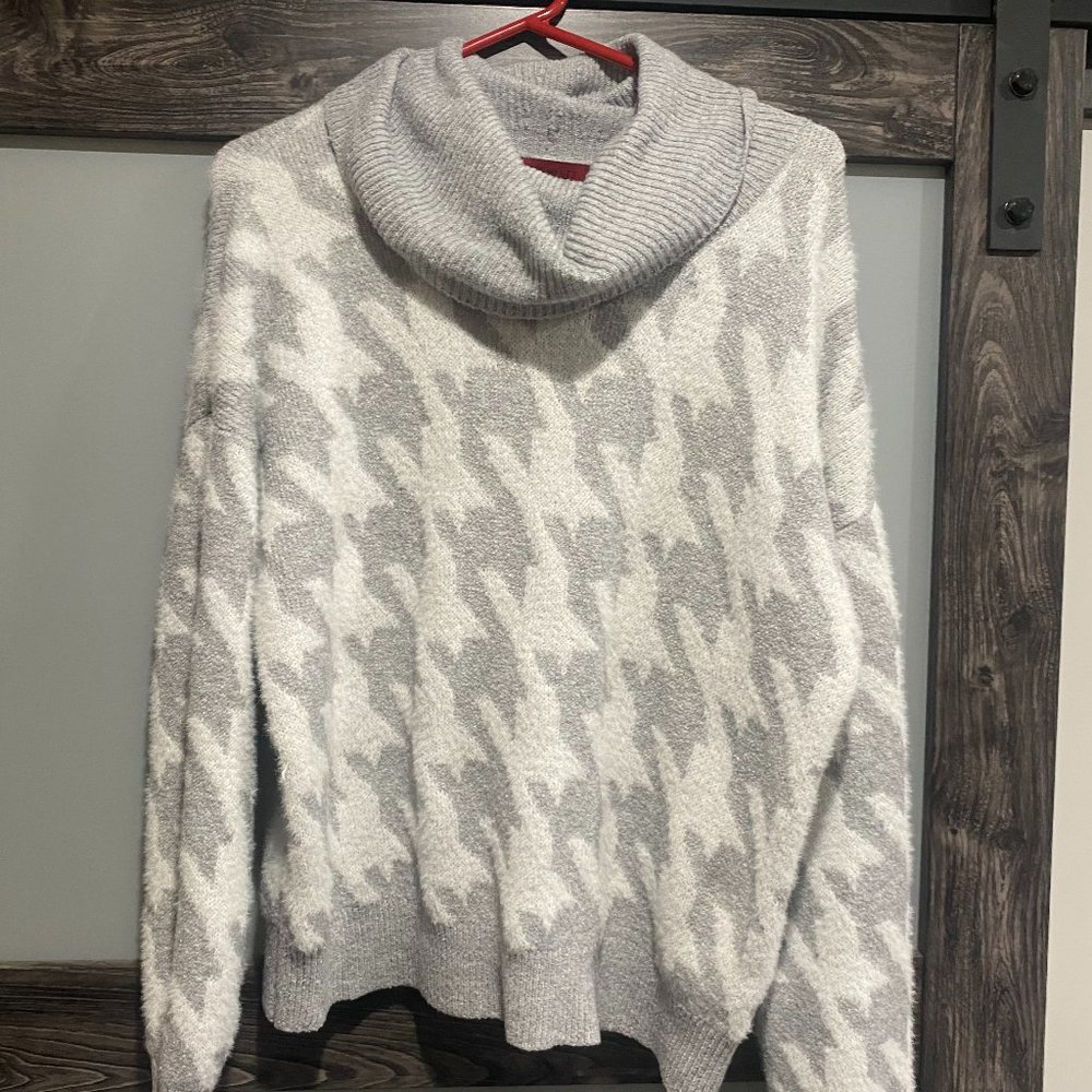 Love Scarlet Sweater